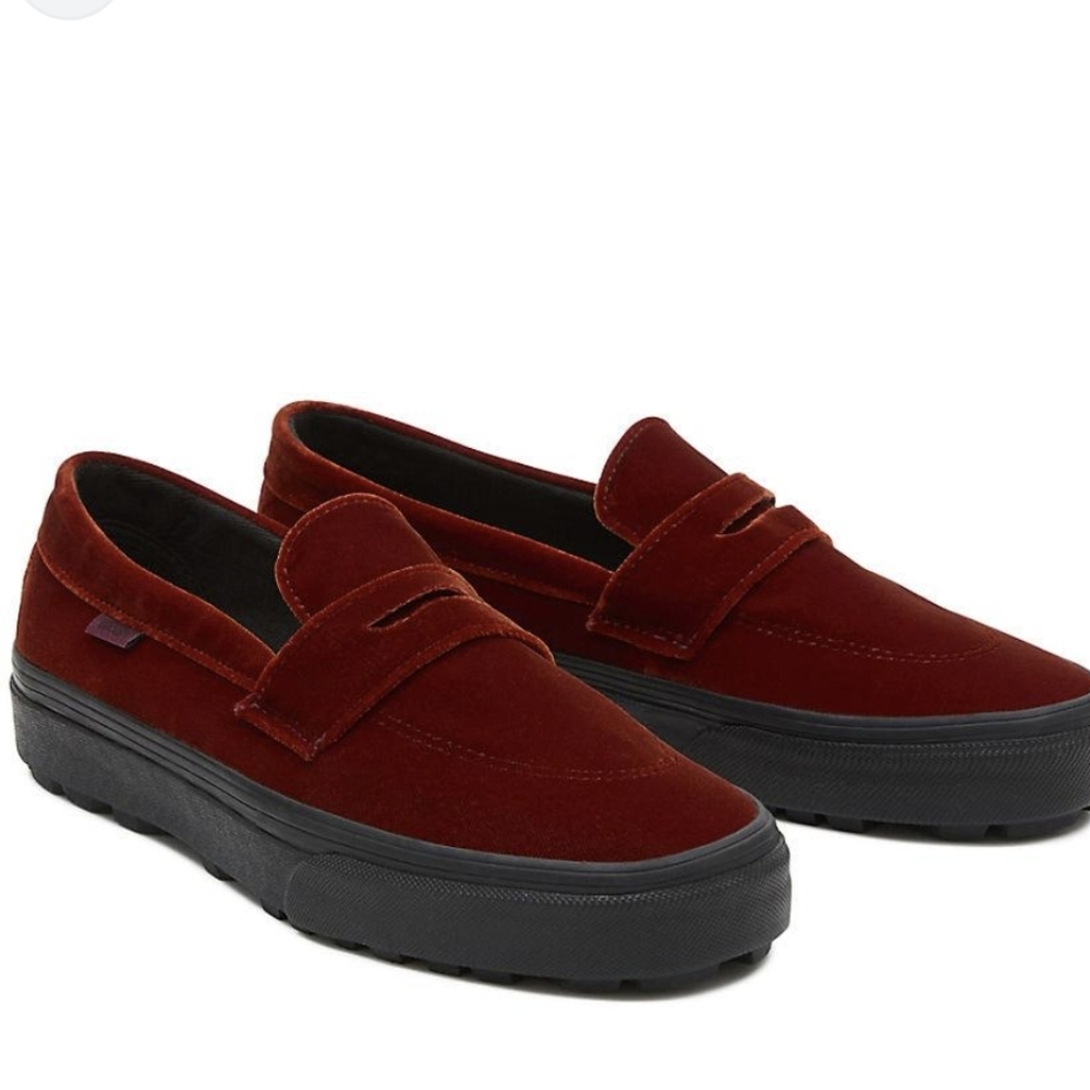 Vans Red Velvet Unisex Loafer NWOB, Men's Sz 6 Women's Sz 7,5